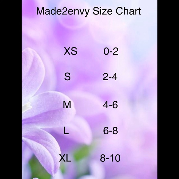 Gold sequin Black Skater Mini - Picture 8 of 8